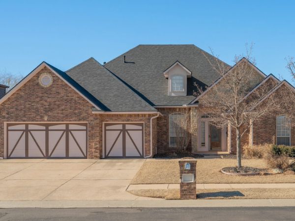 malarkey Brilliant Black asphalt shingles in glossy deep black for stylish, durable roofing